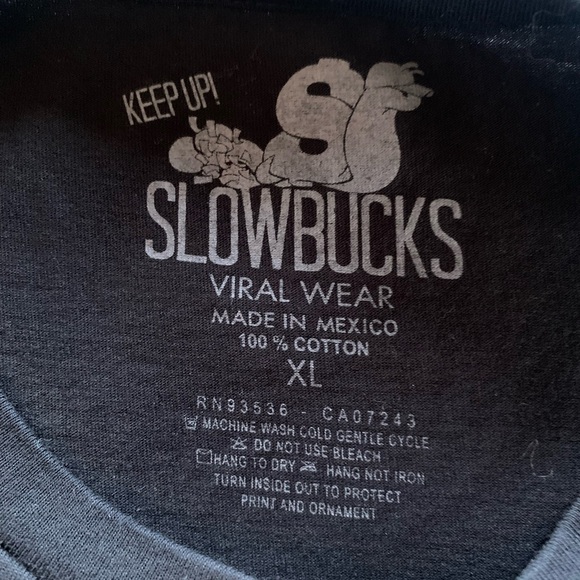 Men’s size XL Viral Wear Slow Bucks Snail T-Shirt - Picture 3 of 3